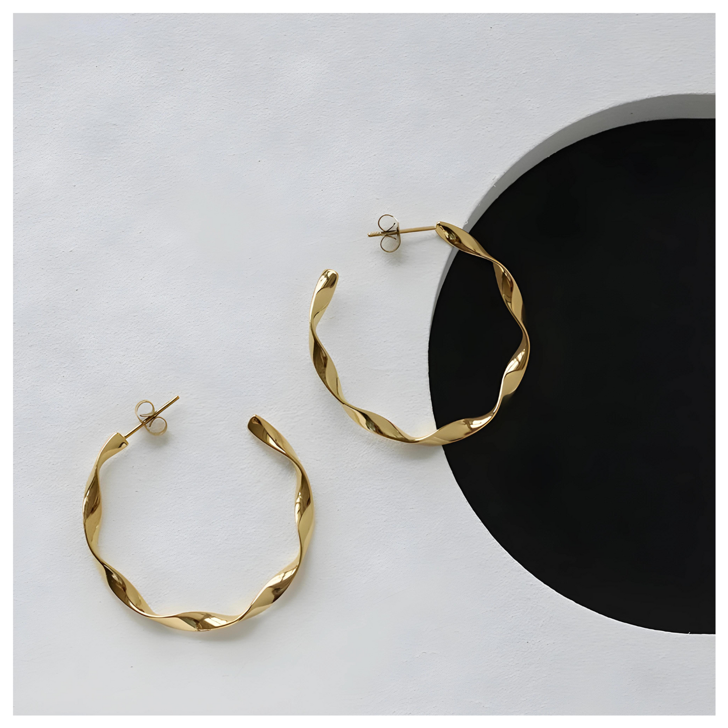 Kelsie • 18K Gold Earring • Non Tarnish Jewelry
