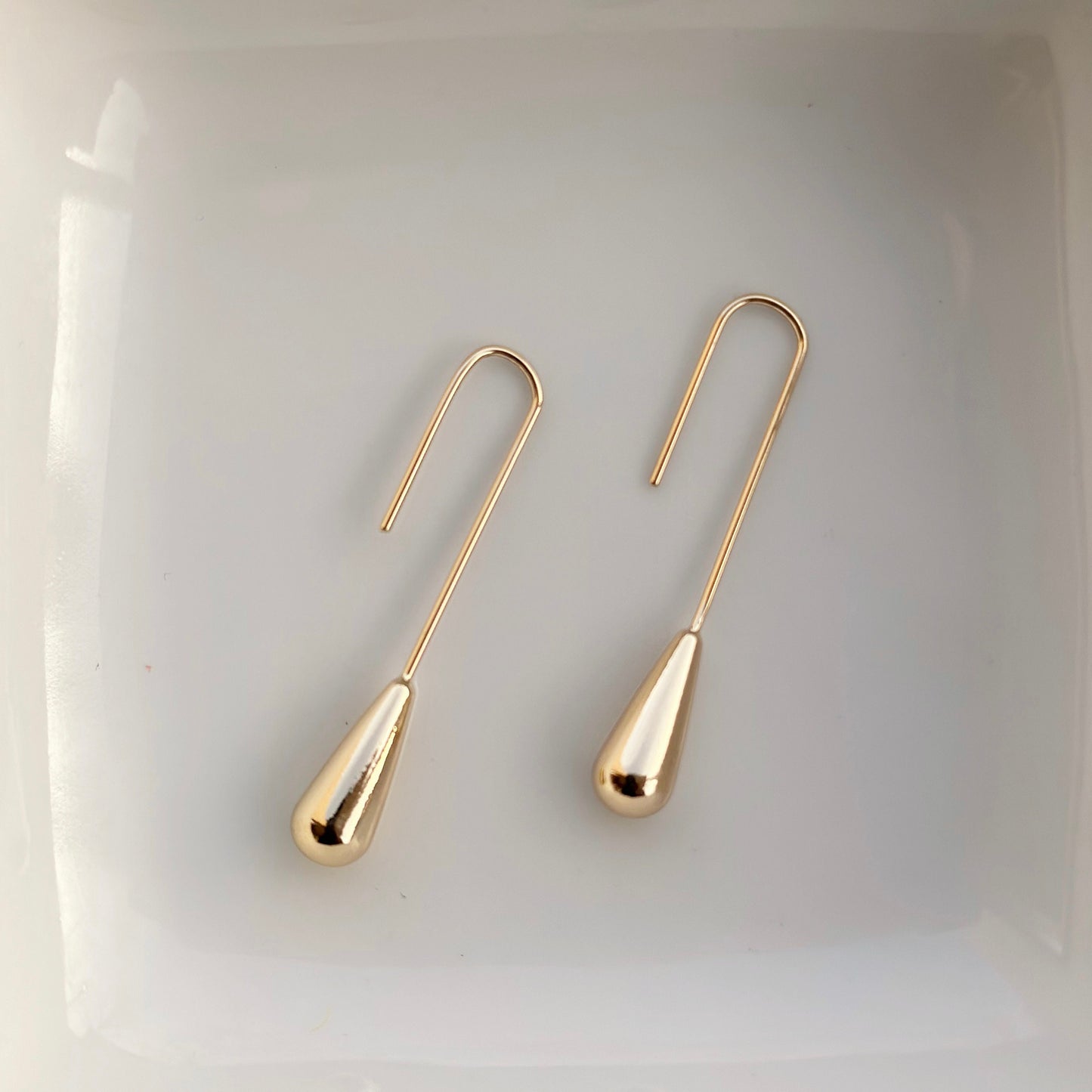 Bella • 18K Gold Earring • Non Tarnish Jewelry