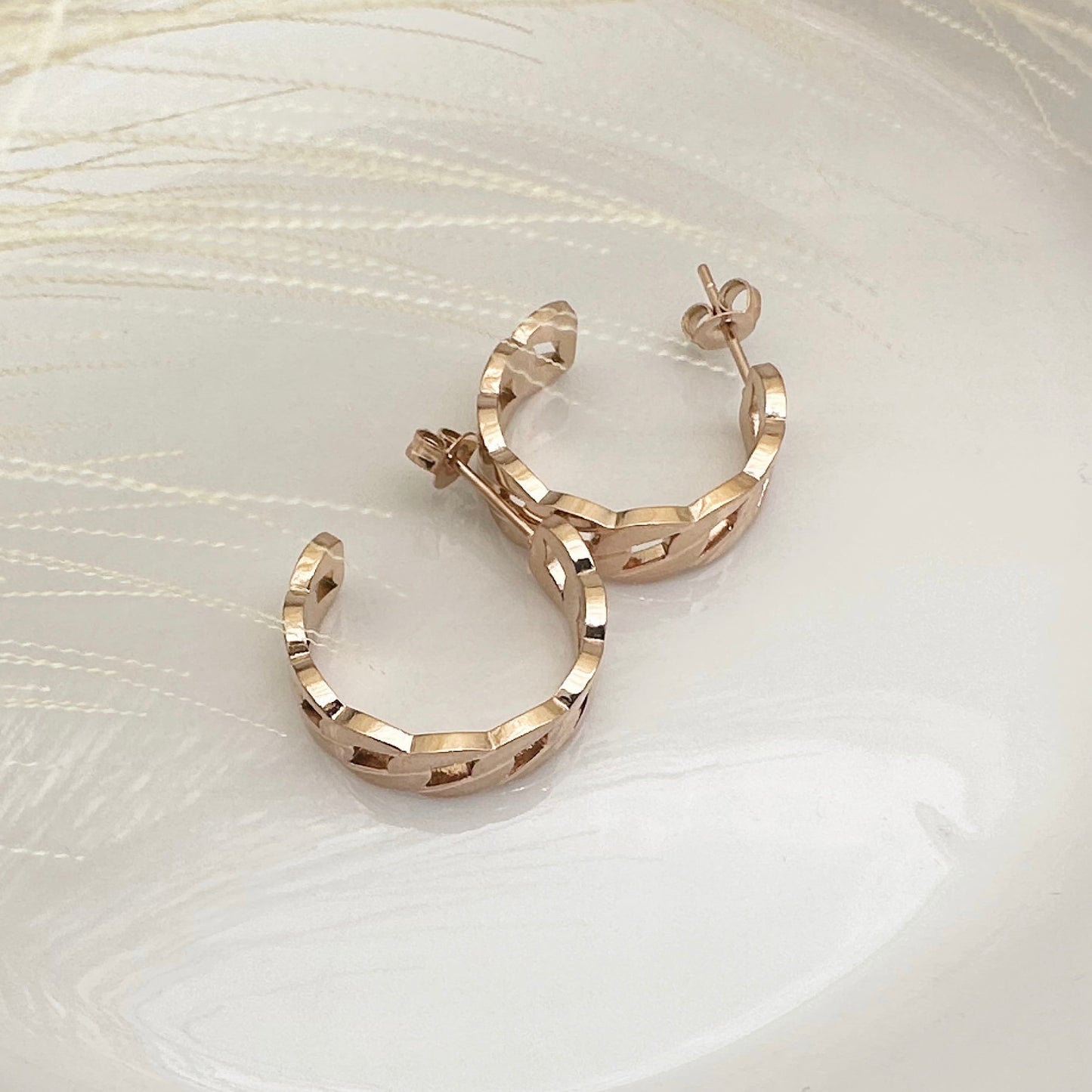 Sonia • 18K Gold Earring • Non Tarnish Jewelry