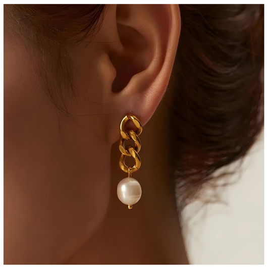 Moriah • 18K Gold Earring • Non Tarnish Jewelry