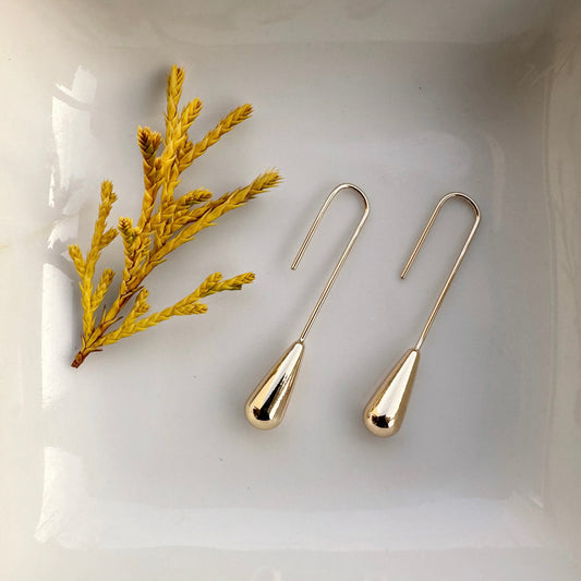 Bella • 18K Gold Earring • Non Tarnish Jewelry