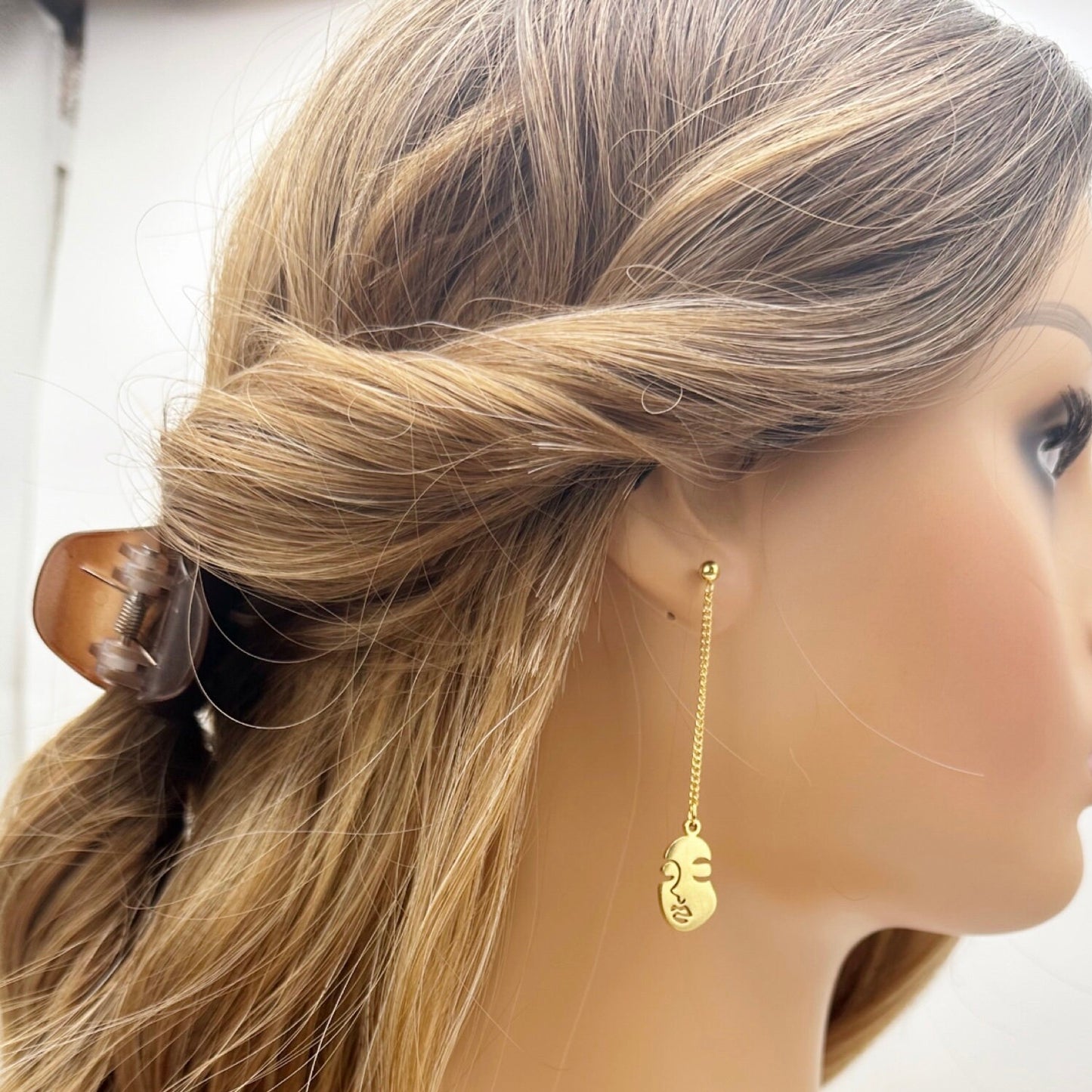 Julia • 18K Gold Earring • Non Tarnish Jewelry