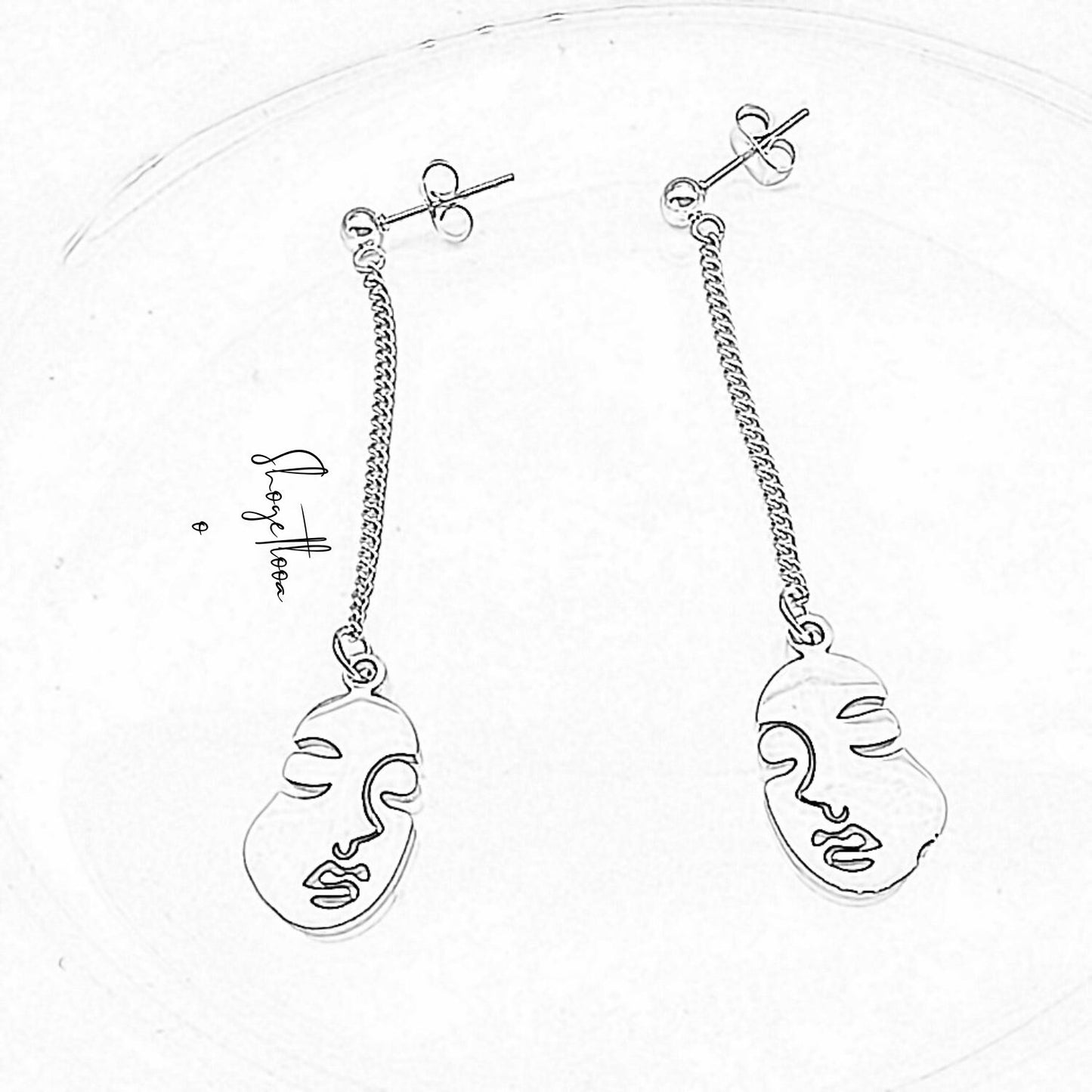 Julia • 18K Gold Earring • Non Tarnish Jewelry