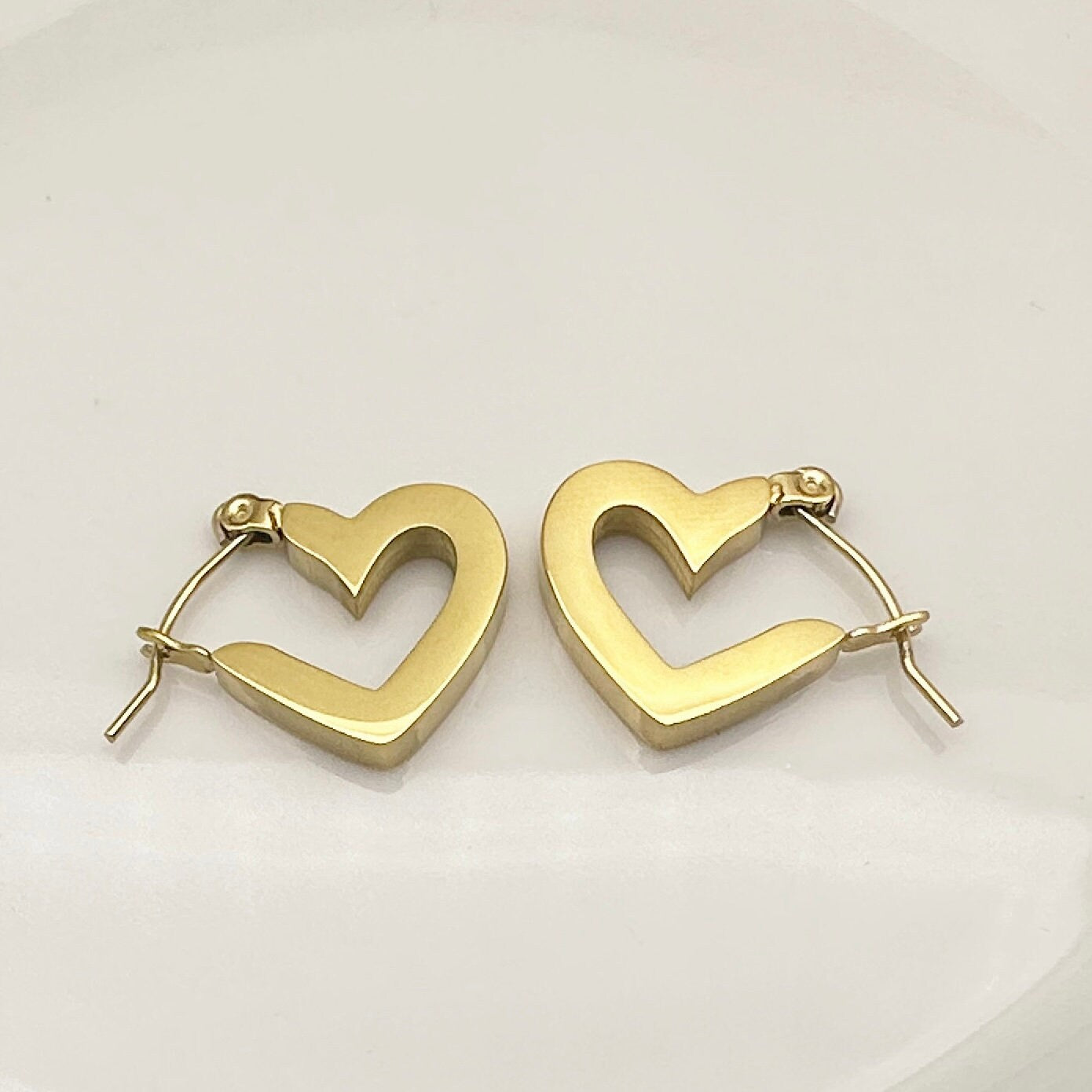 Xenia • 18K Gold Earring • Non Tarnish Jewelry