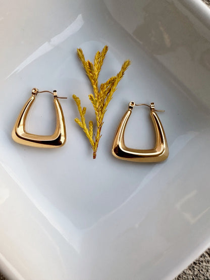 Diana • 18K Earring • Non Tarnish Jewelry