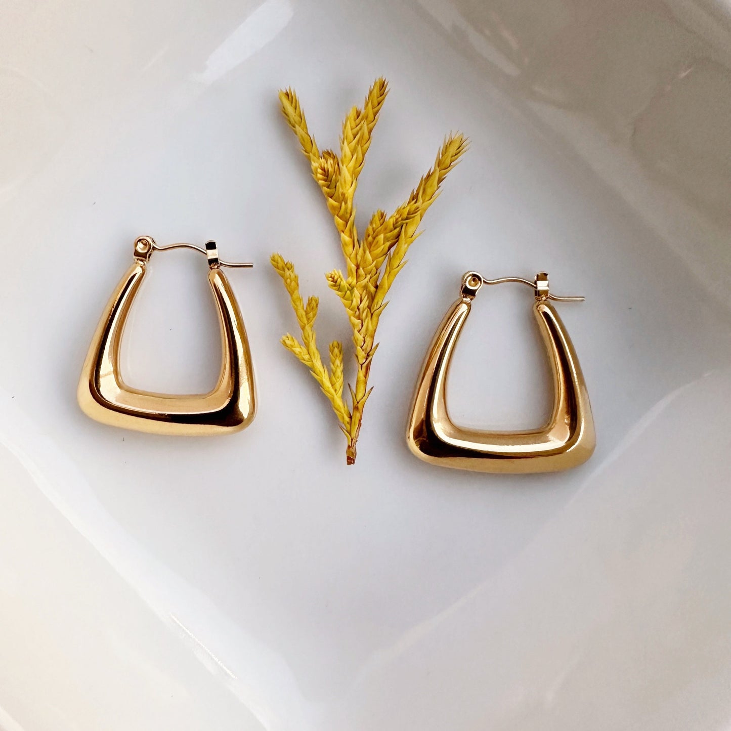 Diana • 18K Earring • Non Tarnish Jewelry